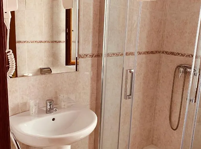 Hostal La Serna * Potes